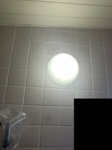 浴室照明　照明交換後
